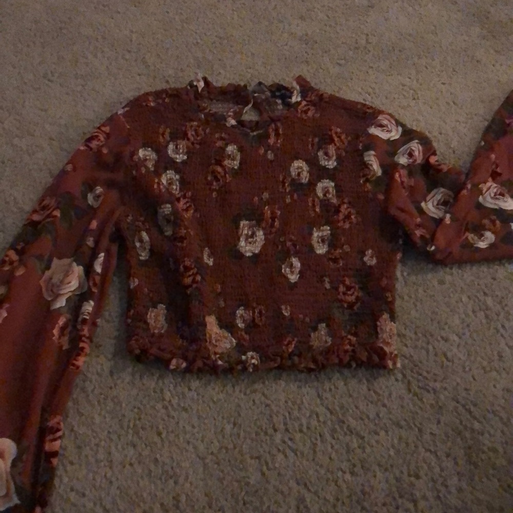 Flower long sleet crop top